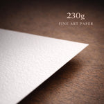 Närbild på 230 g museikvalitetspapper – pappret som Spanish Smiths trycks på