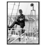 Roald Amundsen som historiskt fotografi och poster från Historly – helbild utan vit kant