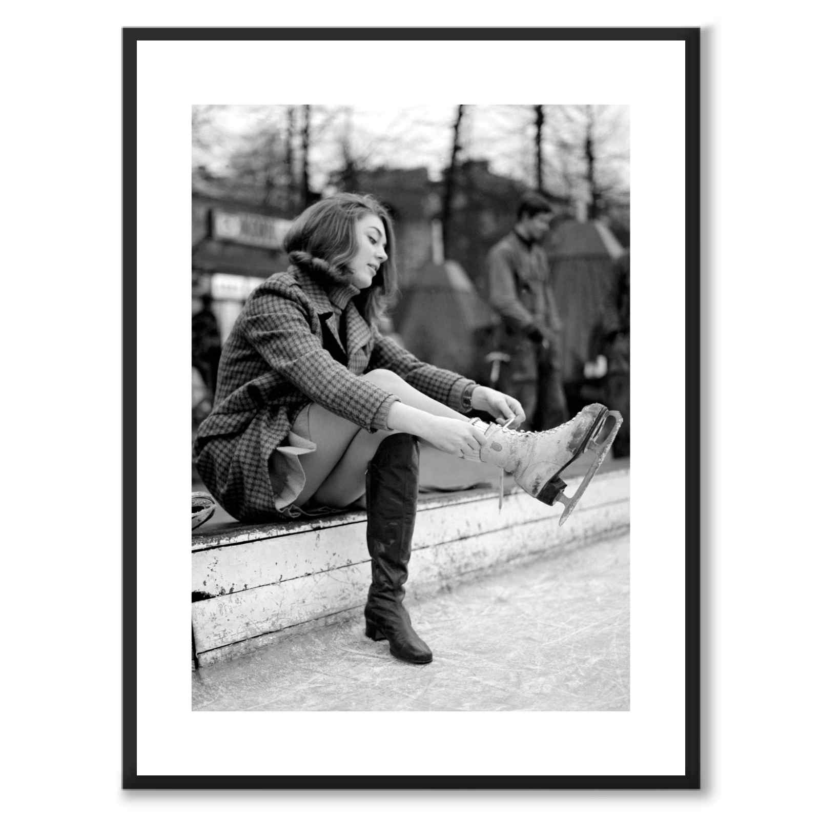 Kungsträdgården 1968 som historiskt fotografi och poster från Historly – med vit kant utan titel