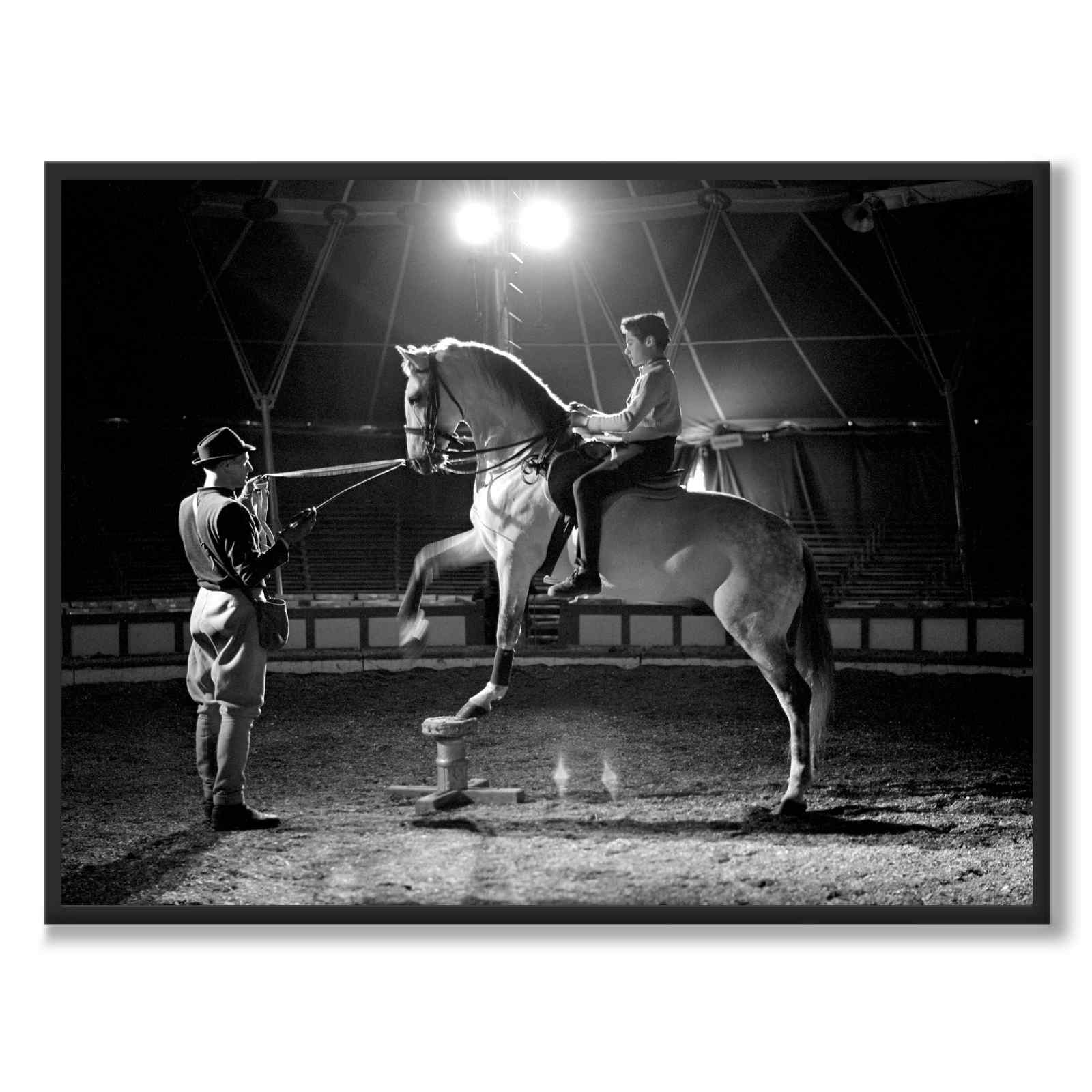 Circus Schumann as a historic photograph and poster from Historly – full image without white border
