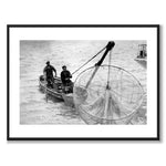 Two Fishermen som historisk Göteborgsposter från Historly – med vit kant utan titel
