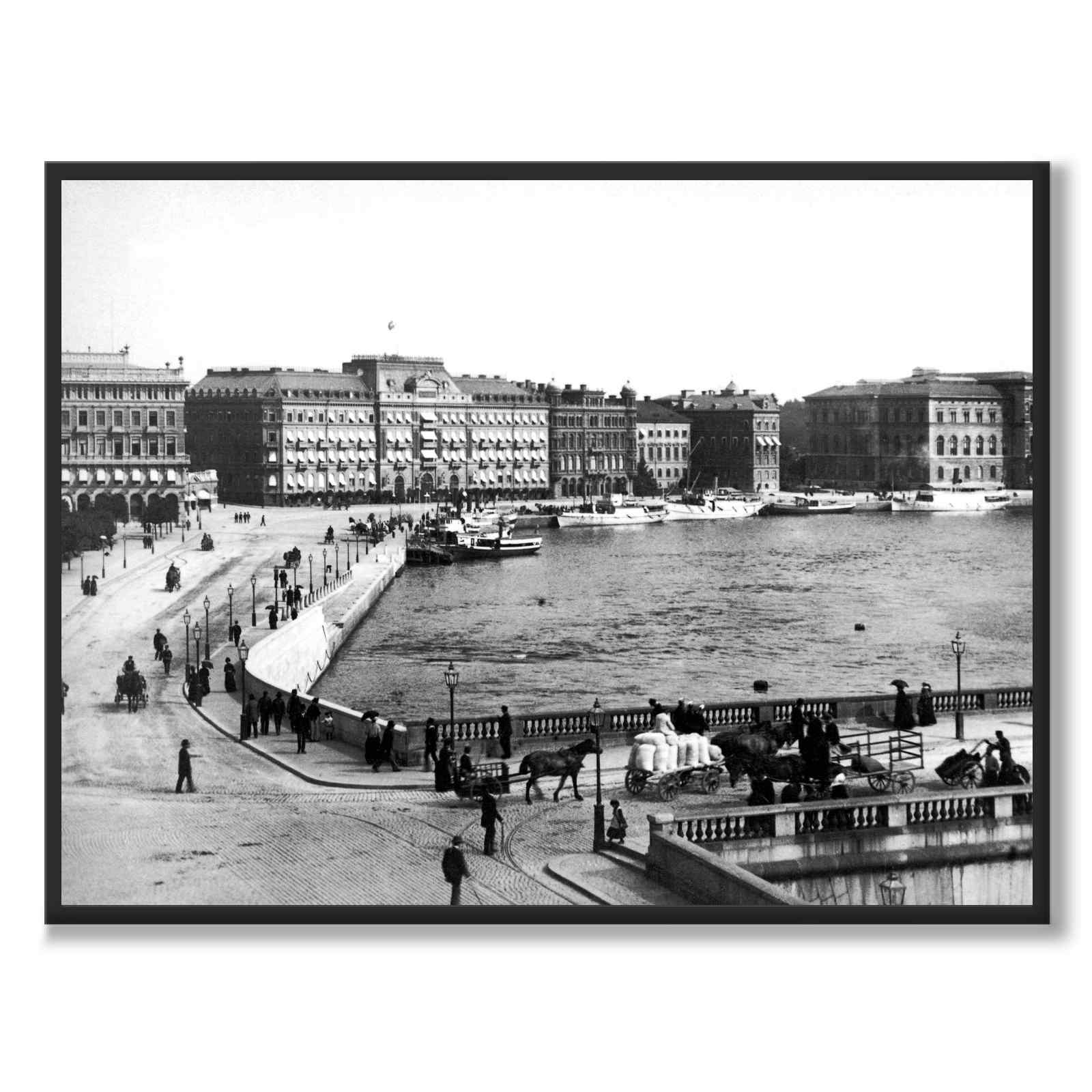 Blasieholmen & Norrbro som historisk Stockholmsposter från Historly – helbild utan vit kant
