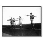 Balancing Act som poster till barnrum från Historly – helbild utan vit kant