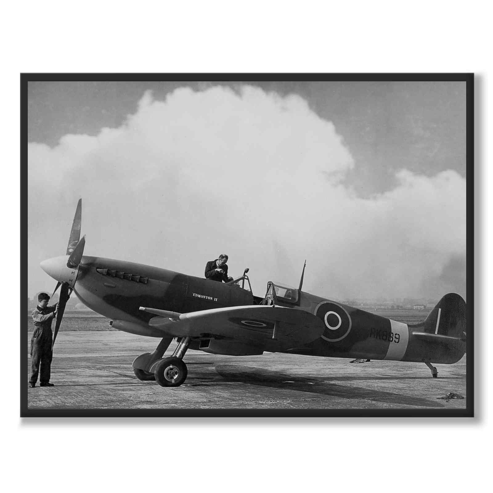 Spitfire Mark IX as a historic photograph and poster from Historly – full image without white border