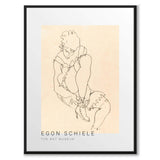 Woman Buttoning Her Shoes som vintageillustration och poster från Historly – bild 1